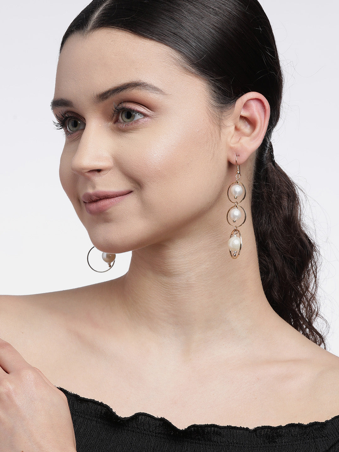 Blueberry gold plated pearl detailing drop earring