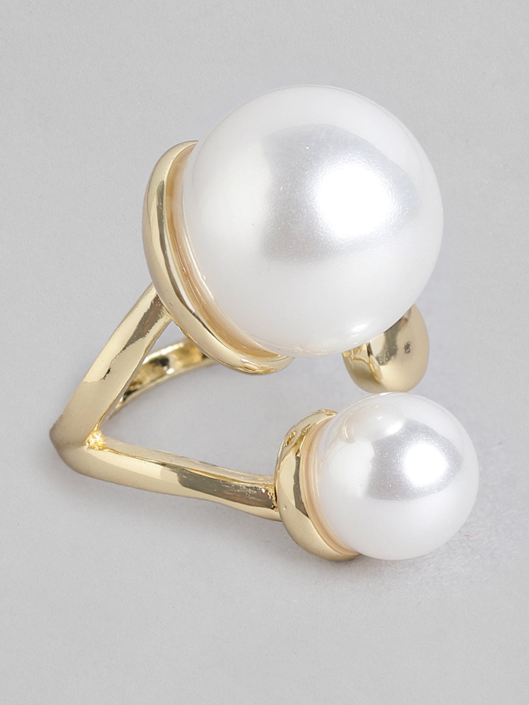 Blueberry White pearl gold plated ring