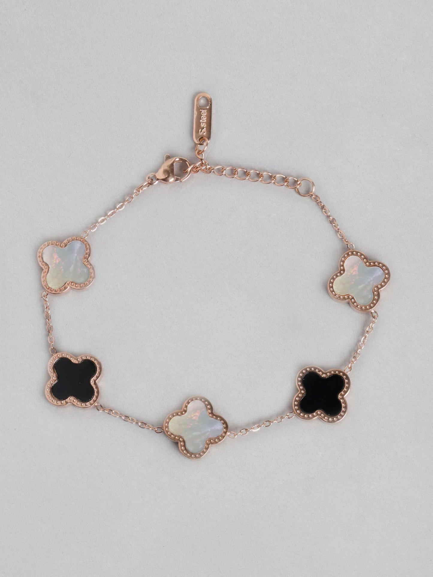 Blueberry black and gold plated chain bracelet