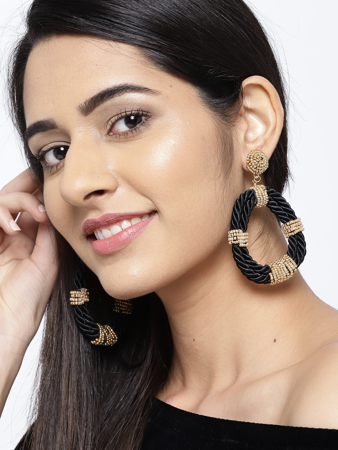 Blueberry black color rope drop earring