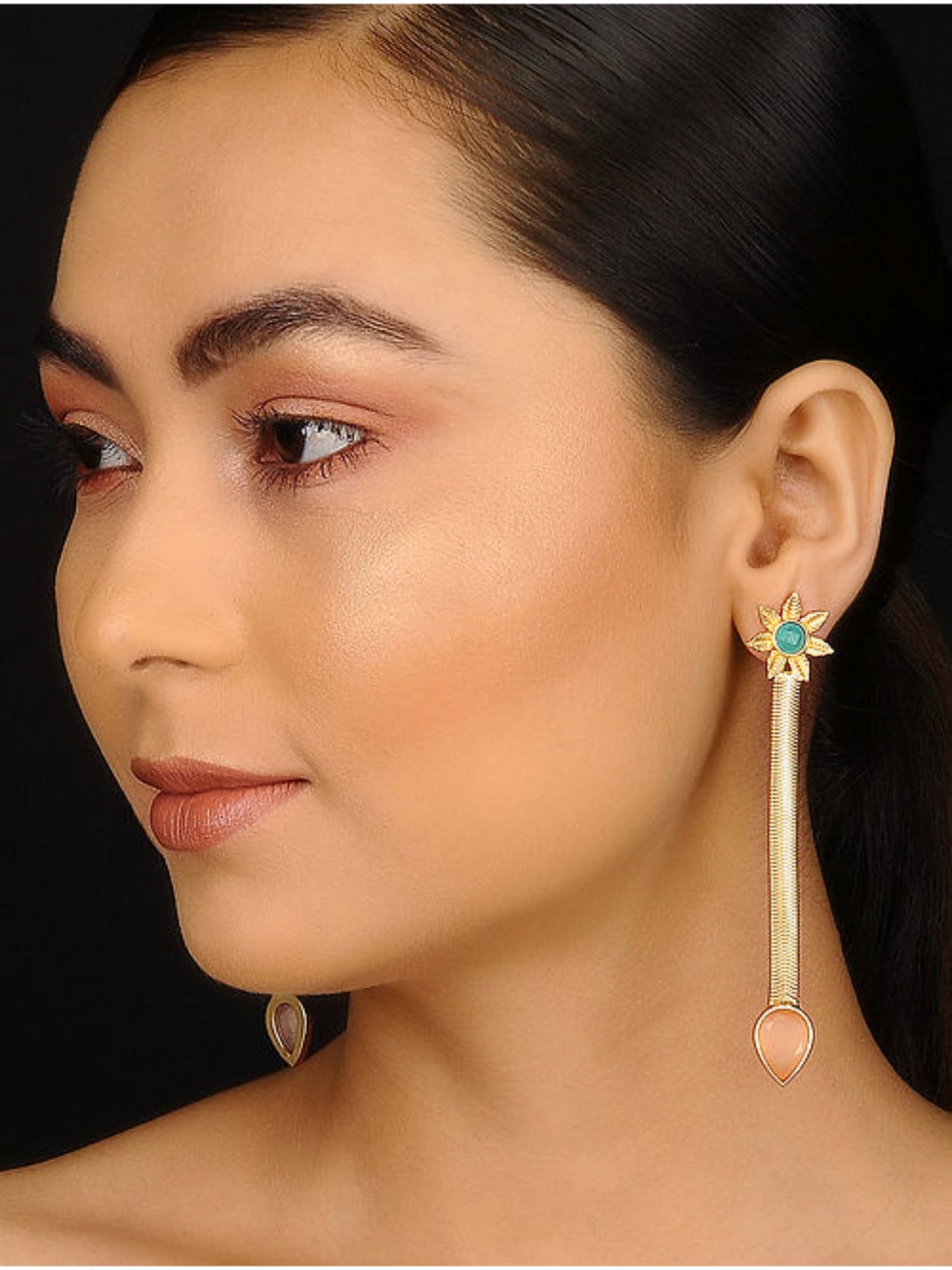 Blueberry gold plated agate sone detailing drop earring