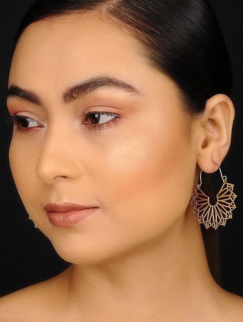 Blueberry gold plated cut off detailing drop earring