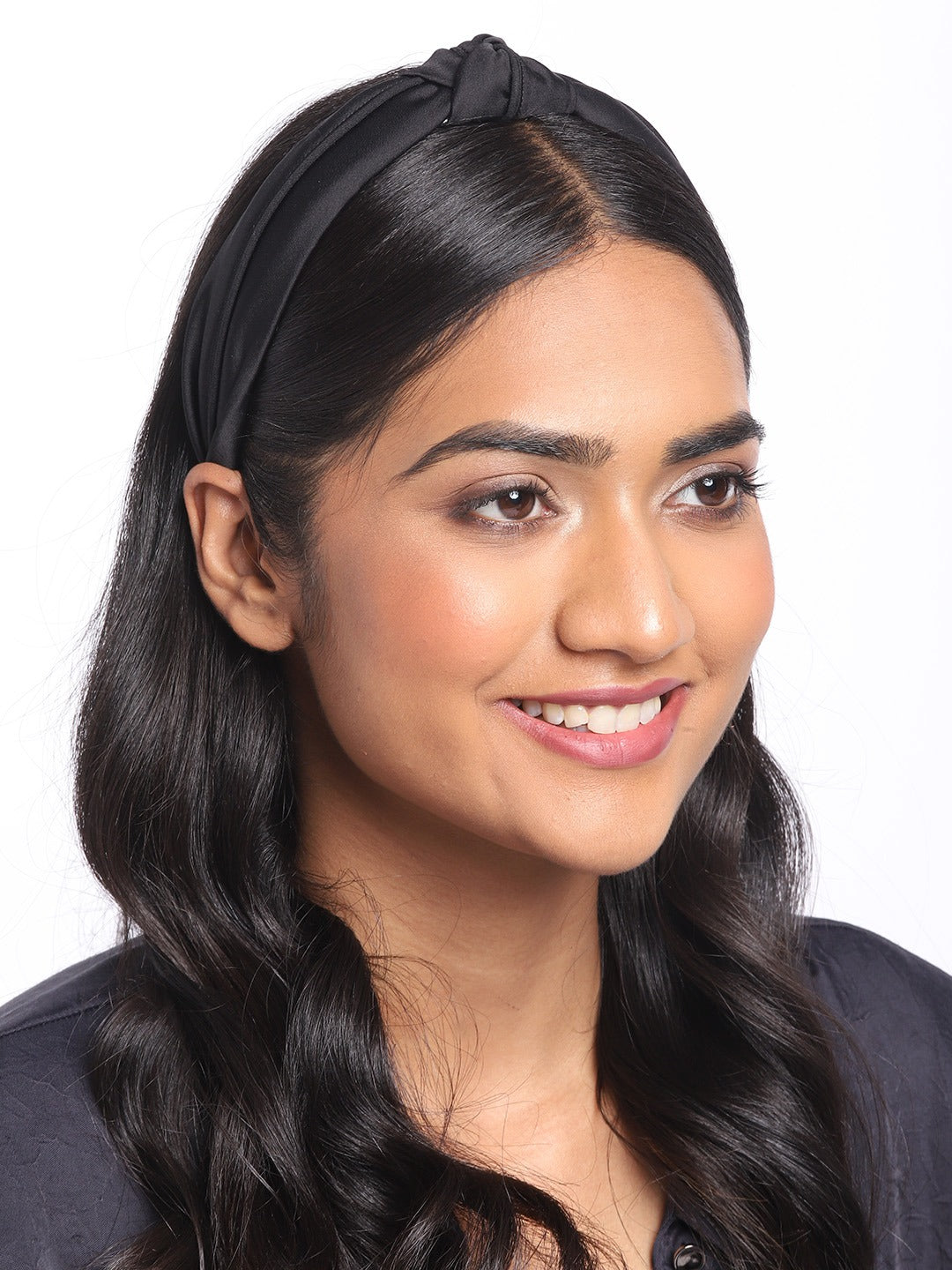 Blueberry black knoted hairband
