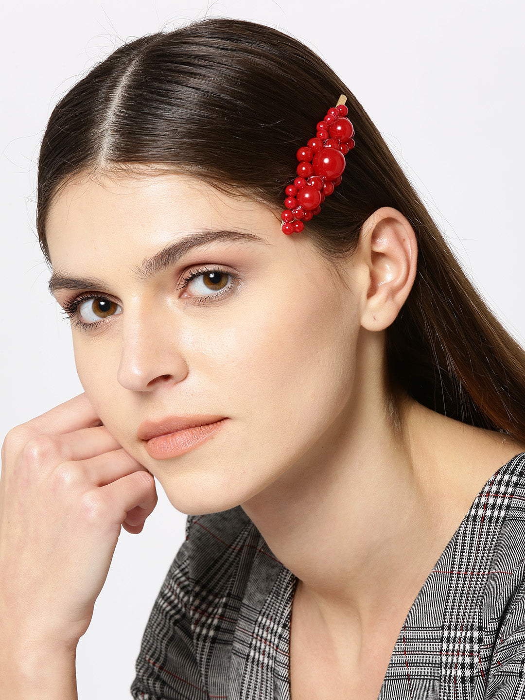 Blueberry red colour berry beads detailing hair pin