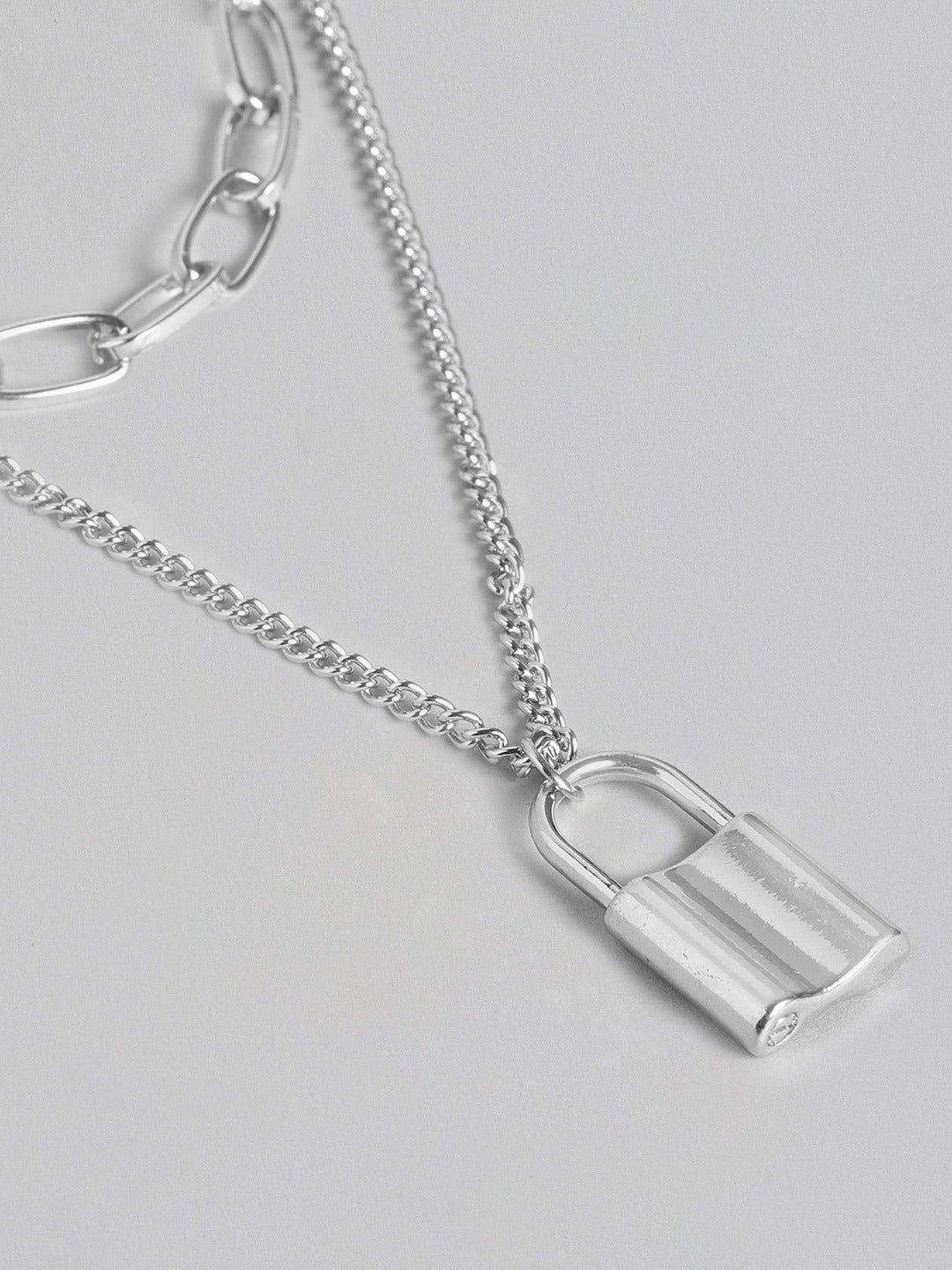 Blueberry silver chain layered pendant detailing necklace