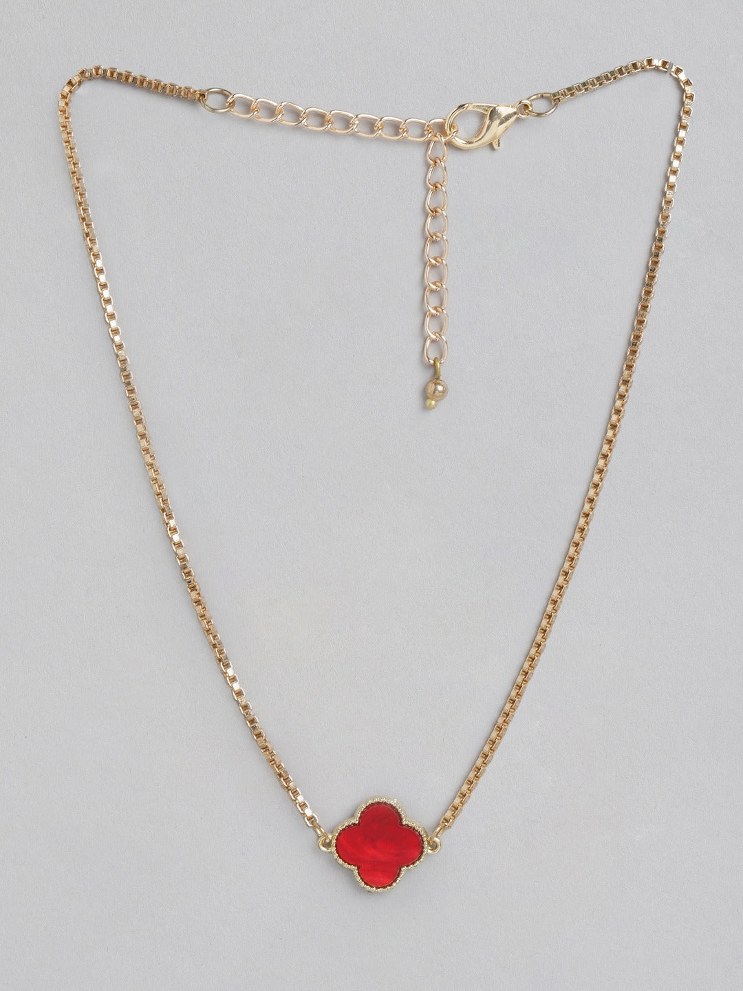 Blueberry gold plated chain layered pendant detailing necklace