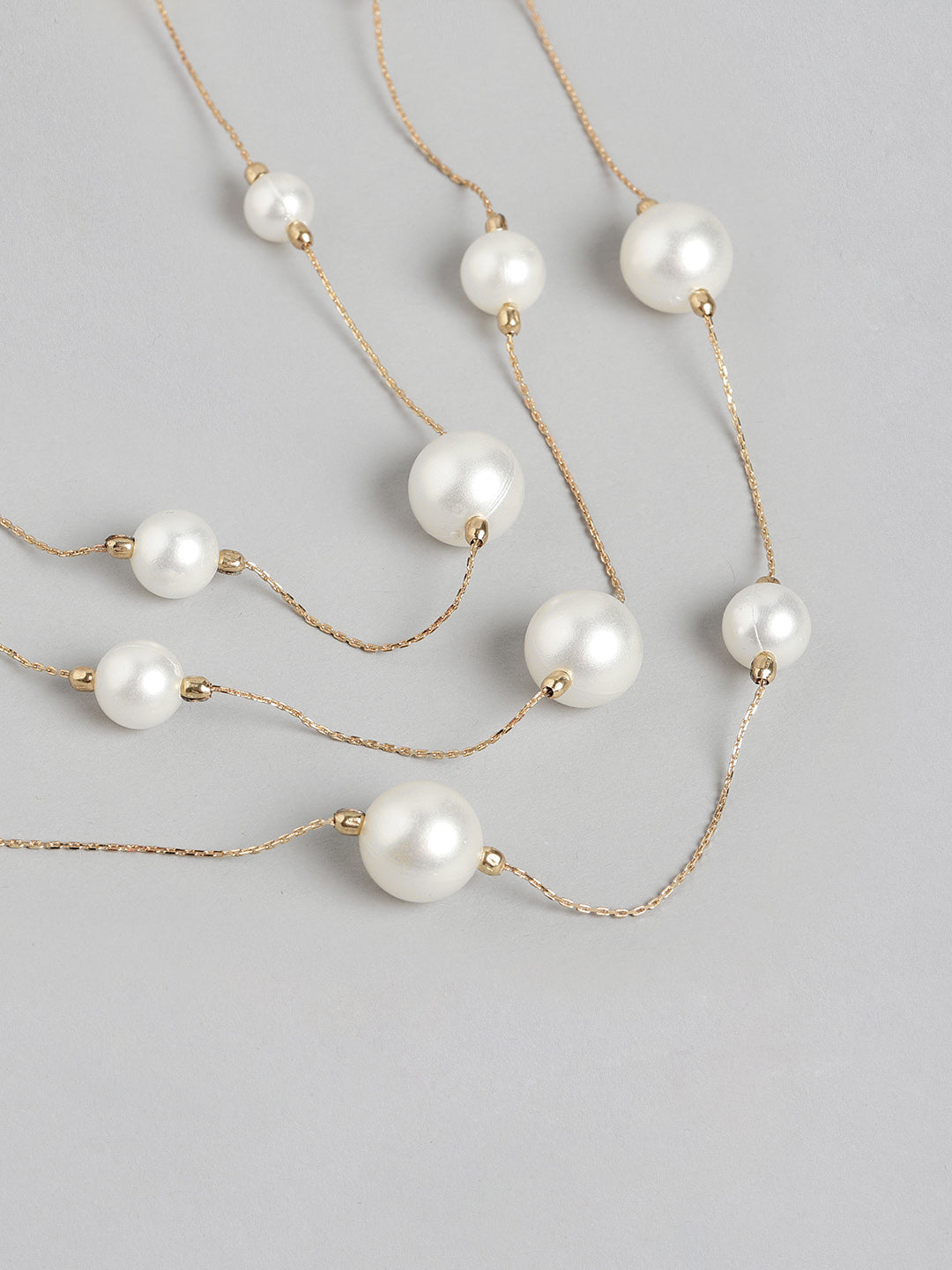 Blueberry Teagan pearl layerd necklace