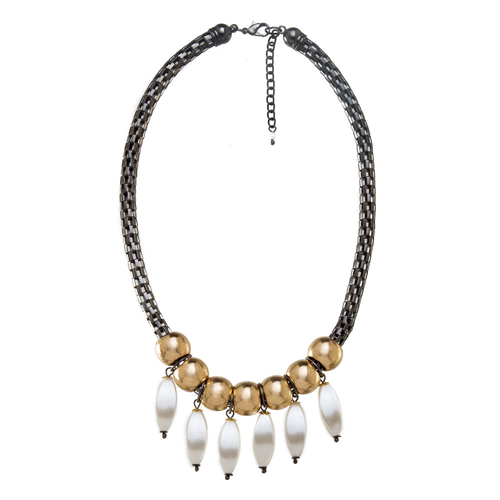 Blueberry white alloy necklace