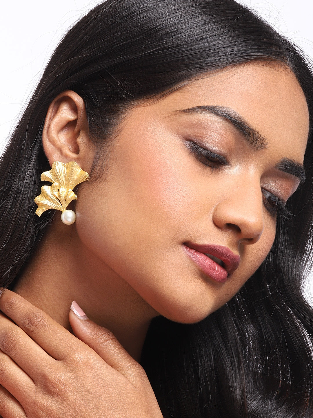 Blueberry golden leaf shape pearl drop earring