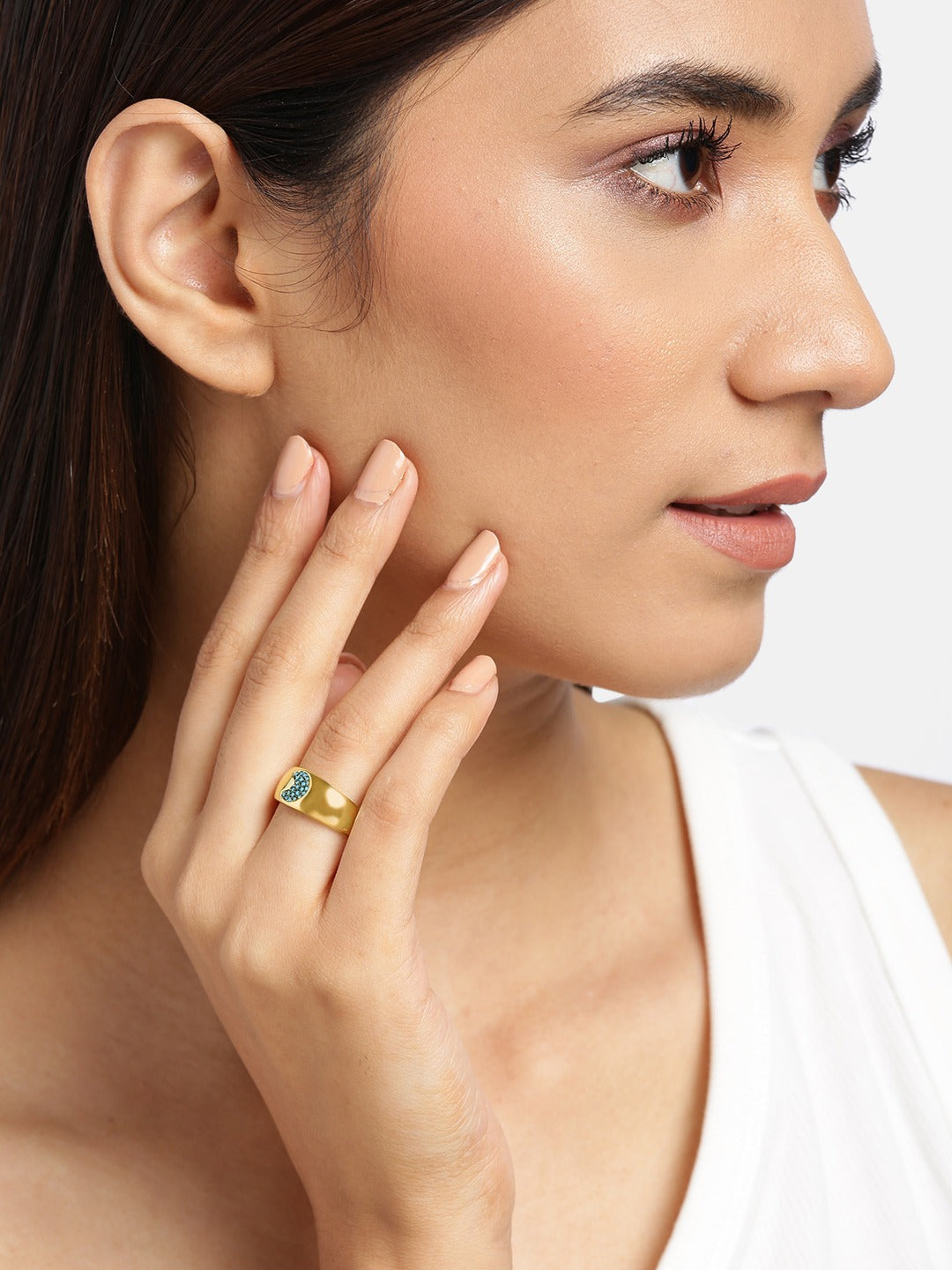 Blueberry gold plated shawwal moon ring