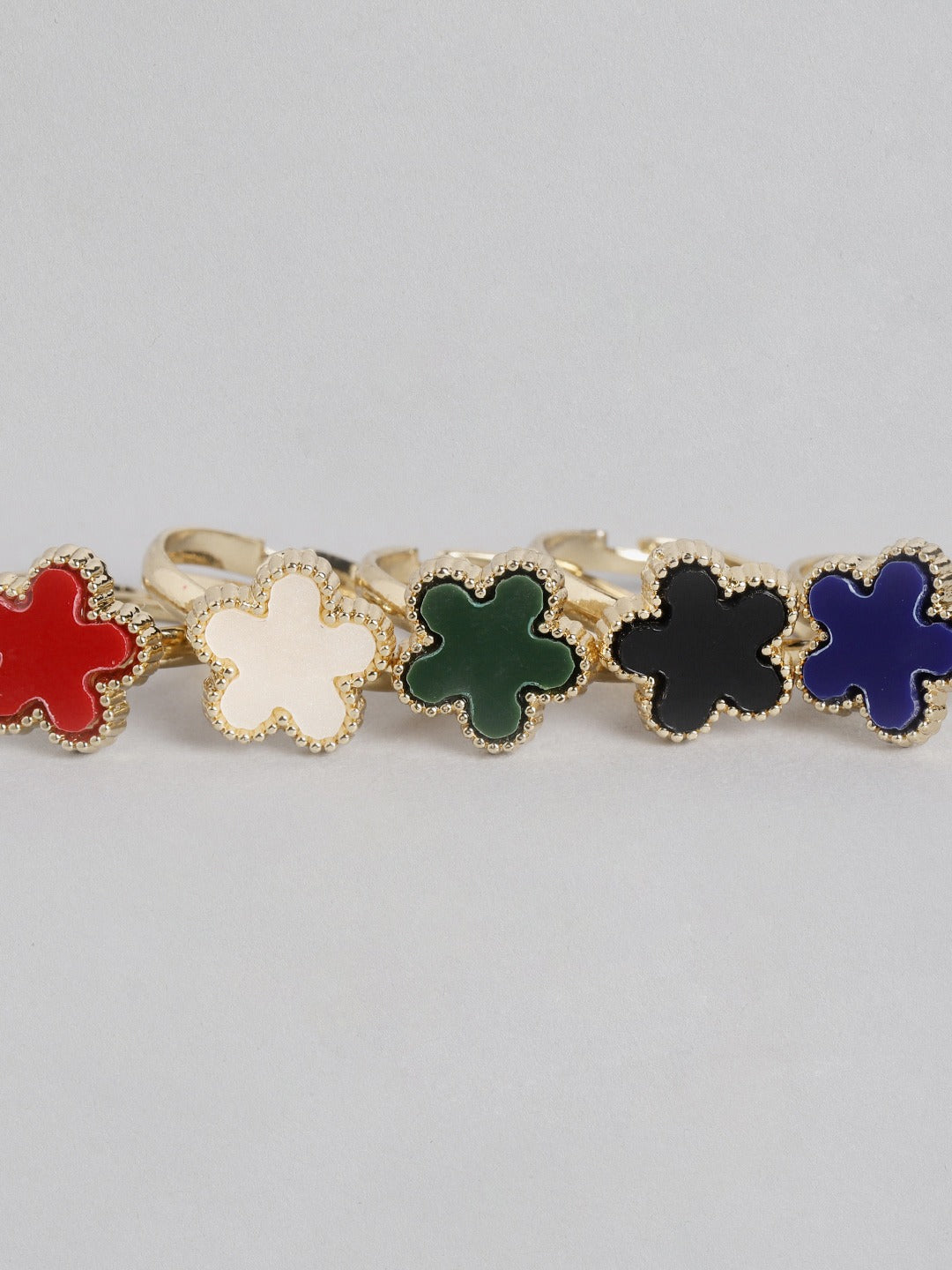 Blueberry set of 5 multi color gold plated rings
