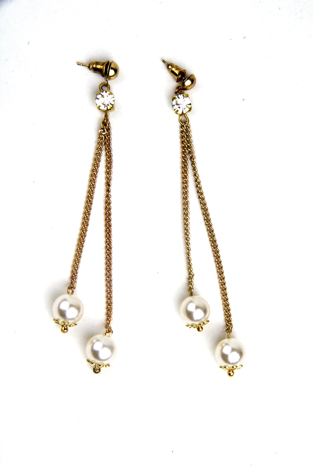 Blueberry white pearl detailing gold chain drop earring