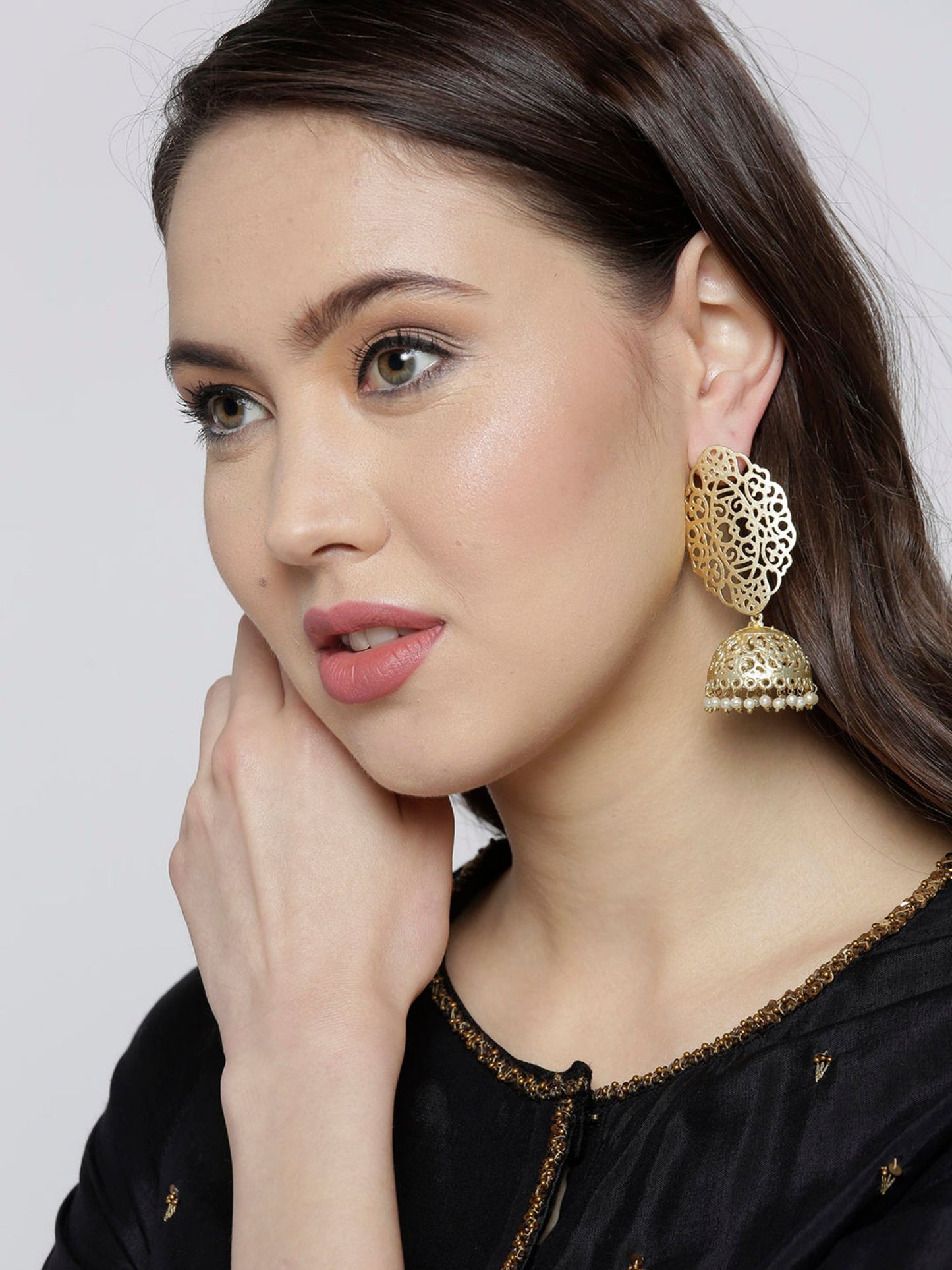 Blueberry gold plated metal cut off detailing work drop earring