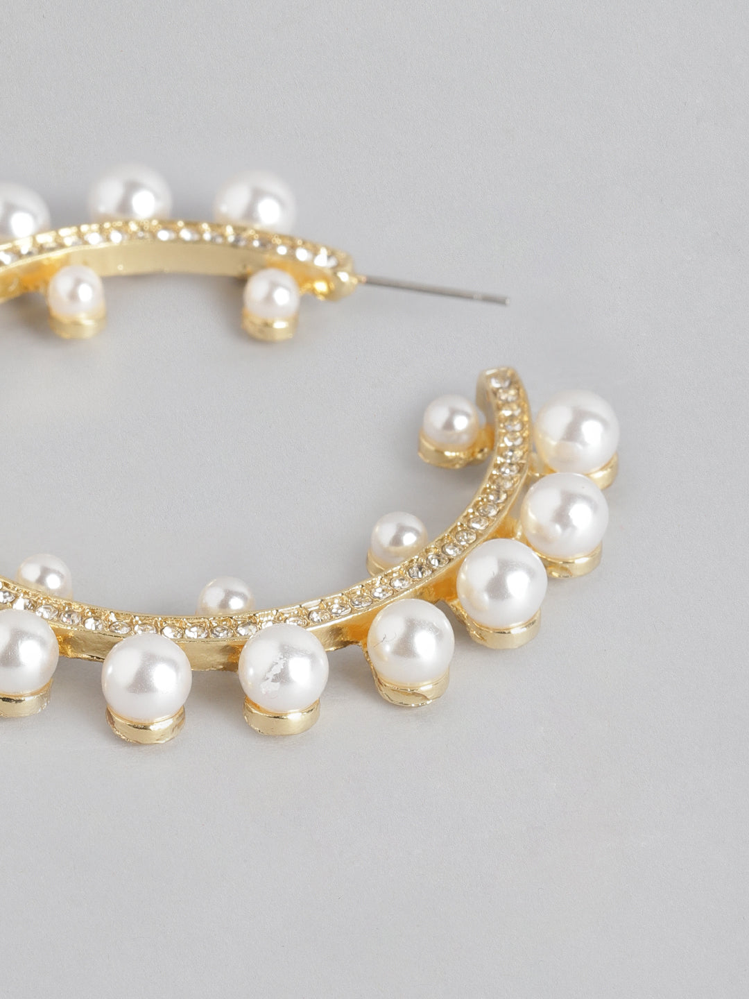 Blueberry Glitzy pearls hoop earrings