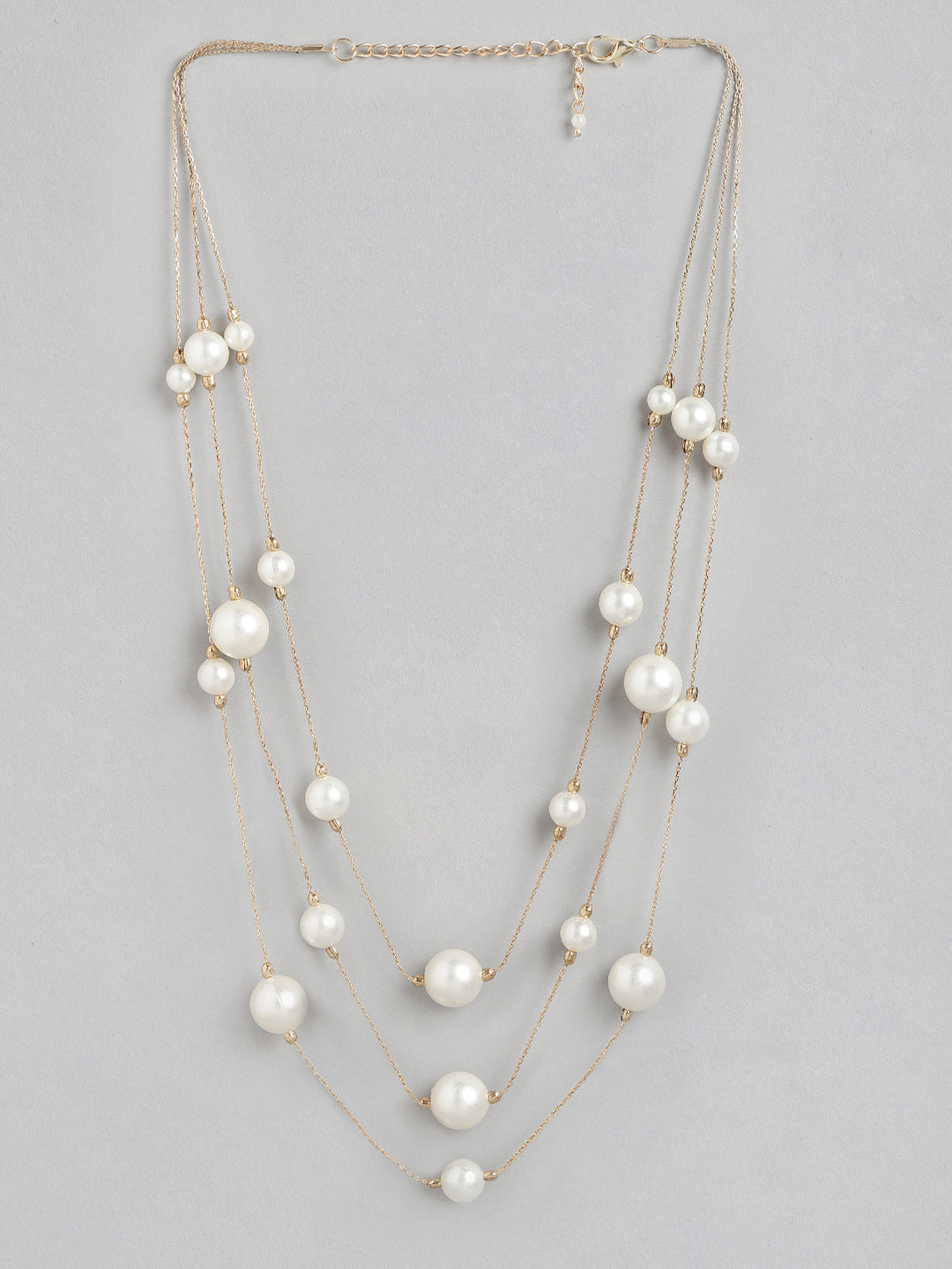 Blueberry Teagan pearl layerd necklace